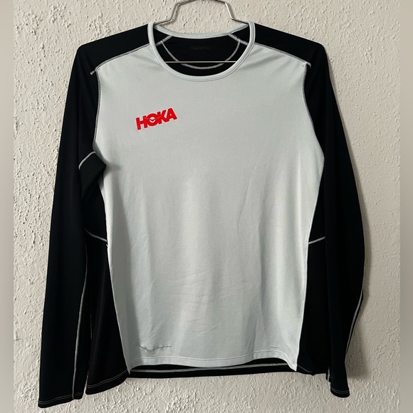 Hoka One One Other - HOKA: Men’s Performance Long Sleeve (Medium)